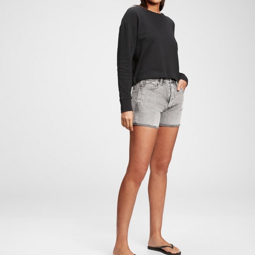 NWT GAP 3" High‎ Rise Cheeky Grey Acid Wash Shorts